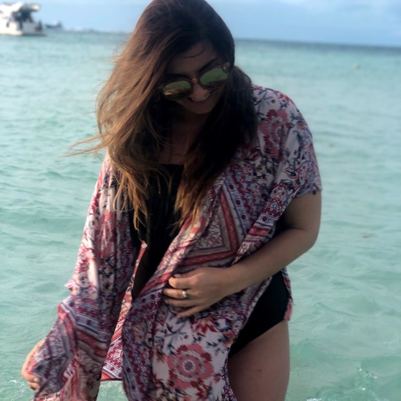 Meet your Posher, Krystal - Picture 1 of 1